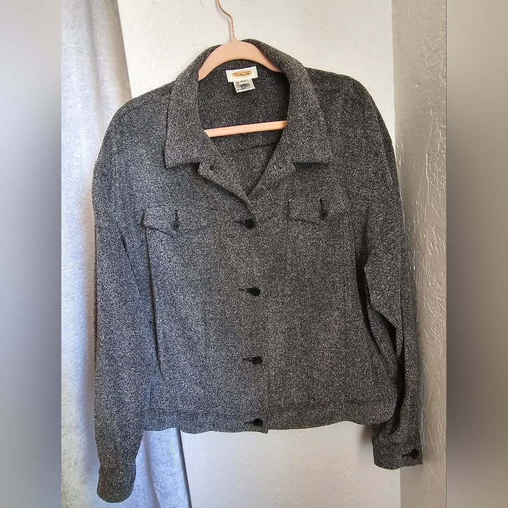Comfy textured jacket/button up, talbots size XL, gray with black buttons
